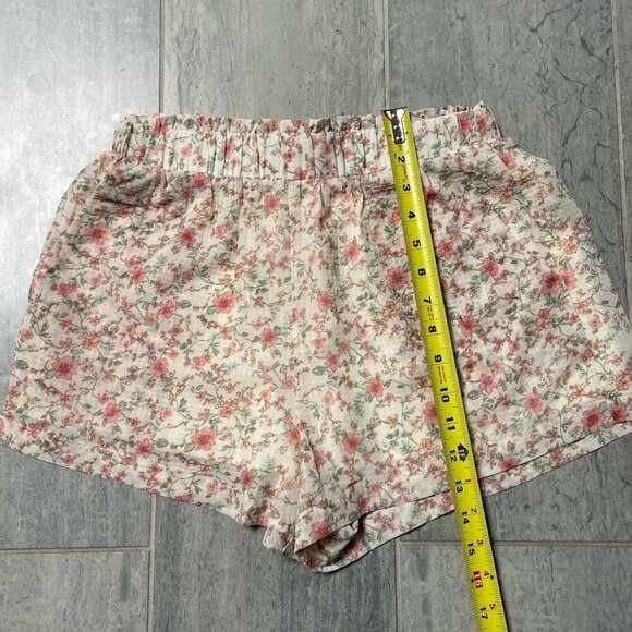 Bailey Rose Floral Elastic Ruffle Waist High Rise Shorts with Liner Size Small - Picture 7 of 11